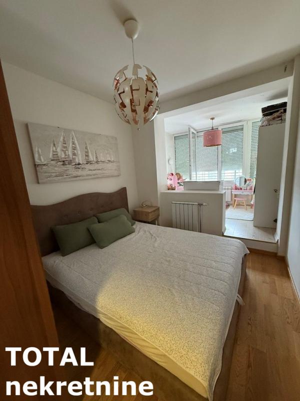 Slika 3 - Stan,NOVI SAD,GRBAVICA,kv: 49.00, € 142100, ID: 1100971