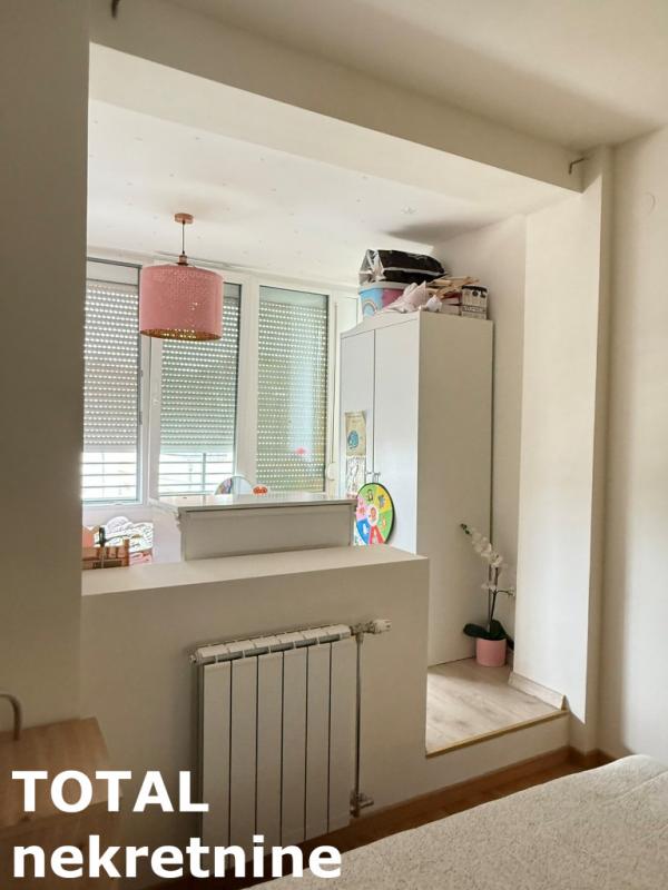 Slika 5 - Stan,NOVI SAD,GRBAVICA,kv: 49.00, € 142100, ID: 1100971