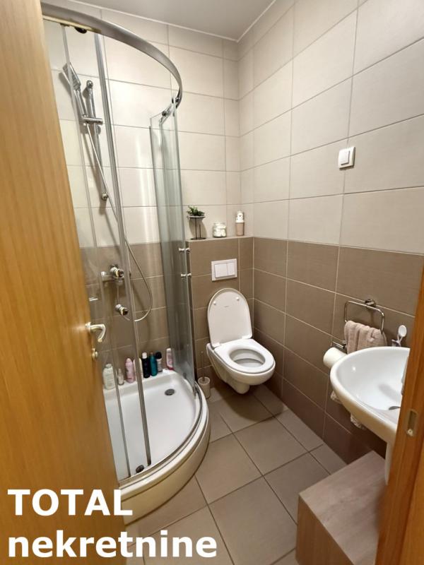 Slika 7 - Stan,NOVI SAD,GRBAVICA,kv: 49.00, € 142100, ID: 1100971