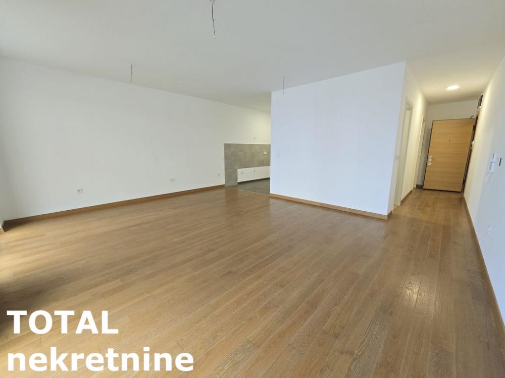 Slika 1 - Stan,NOVI SAD,CENTAR,kv: 86.00, € 393880, ID: 1100586