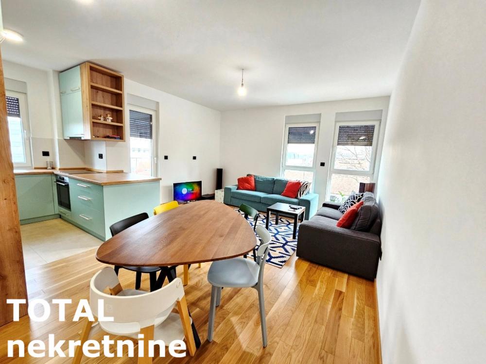 Slika 3 - Stan,NOVI SAD,CARA DUSANA,kv: 85.00, € 221000, ID: 1100093