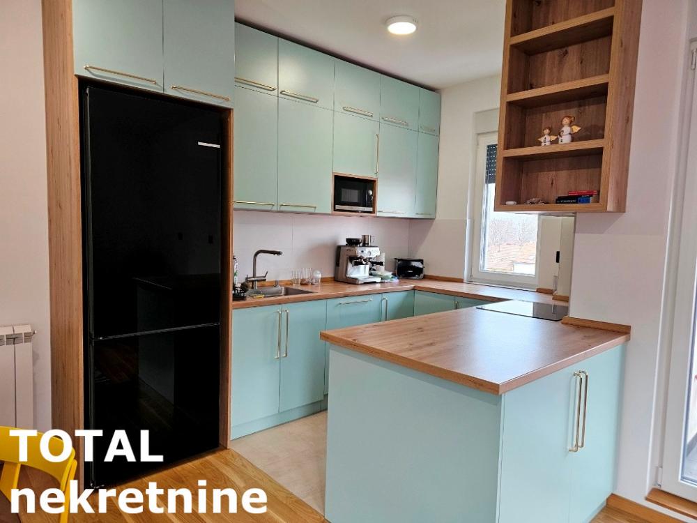 Slika 4 - Stan,NOVI SAD,CARA DUSANA,kv: 85.00, € 221000, ID: 1100093