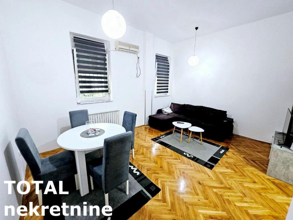 Slika 6 - Stan,NOVI SAD,GRBAVICA,kv: 51.00, € 122400, ID: 1100726