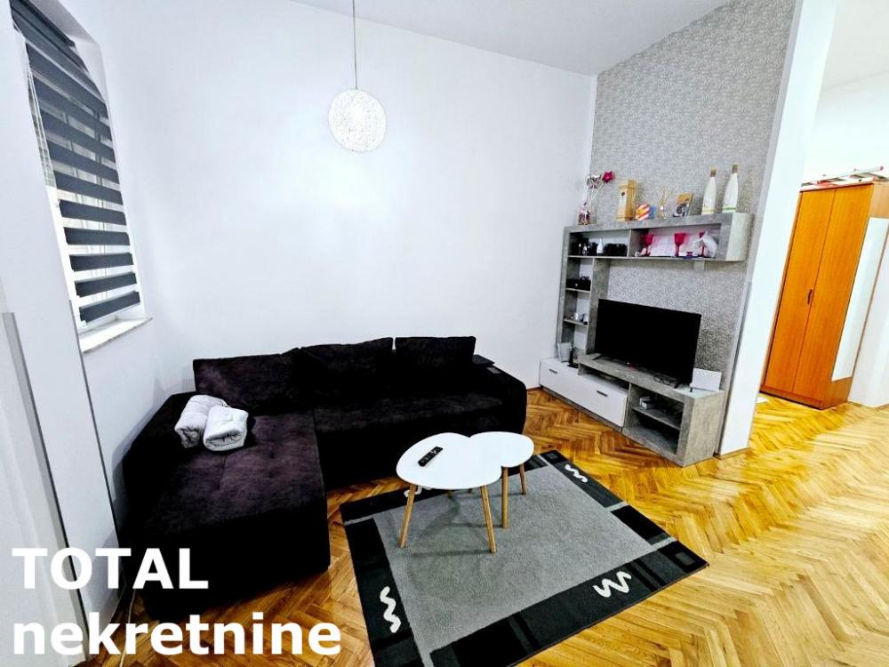 Slika 2 - Stan,NOVI SAD,GRBAVICA,kv: 51.00, € 122400, ID: 1100726