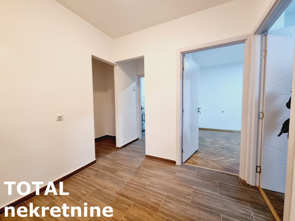 Slika 2 - Stan,NOVI SAD,GRBAVICA,kv: 52.00, € 140000, ID: 1100628