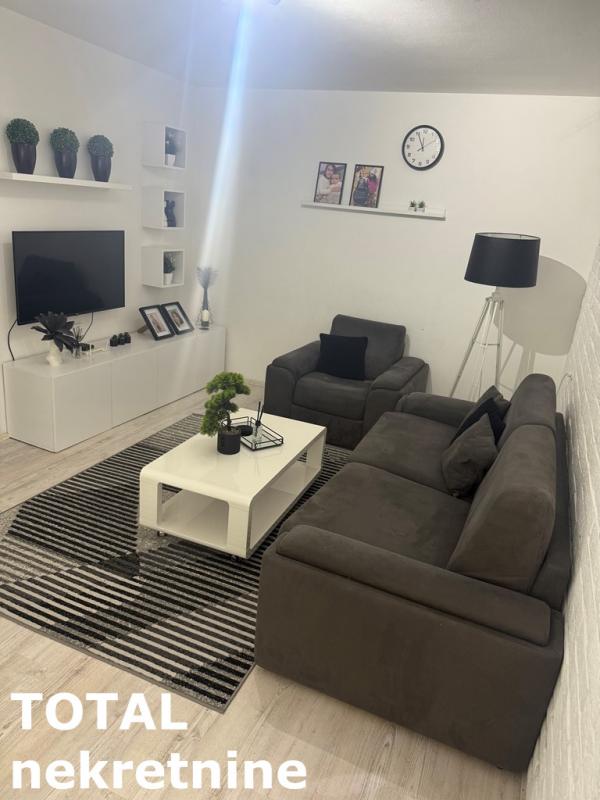 Slika 1 - Stan,NOVI SAD,SAJAM,kv: 55.00, € 149000, ID: 1100944