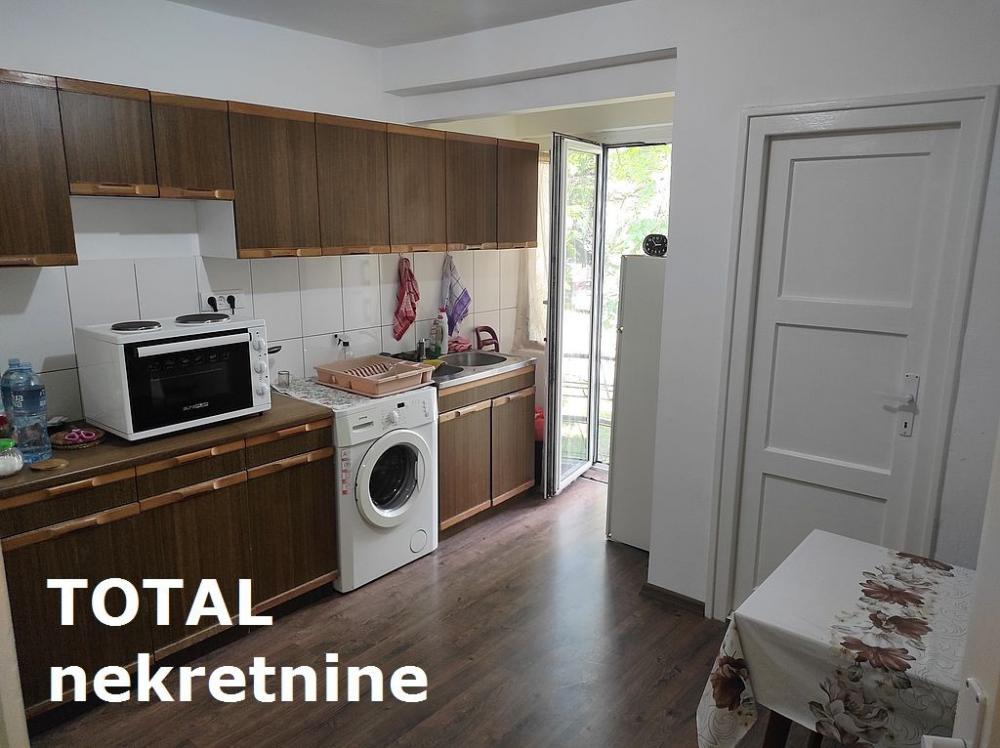 Slika 2 - Stan,NOVI SAD,SATELIT,kv: 33.00, € 82400, ID: 1096042