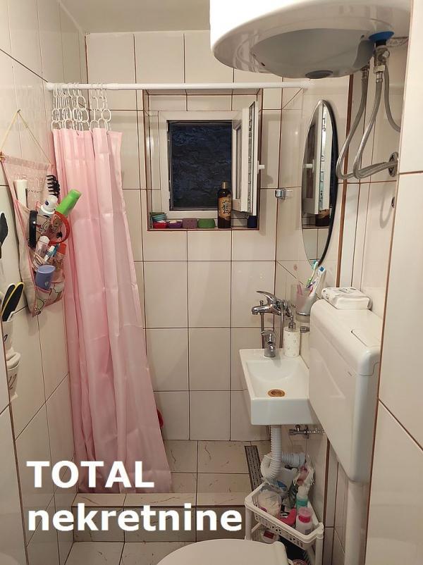 Slika 4 - Stan,NOVI SAD,SATELIT,kv: 33.00, € 82400, ID: 1096042