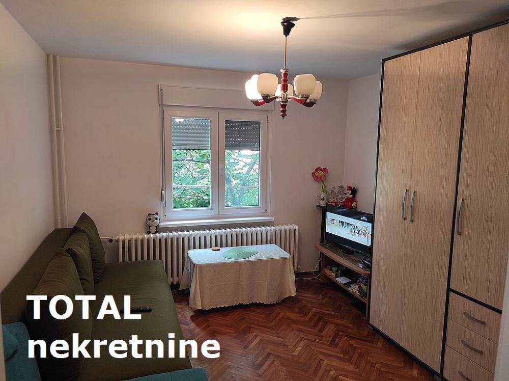 Slika 1 - Stan,NOVI SAD,SATELIT,kv: 33.00, € 82400, ID: 1096042