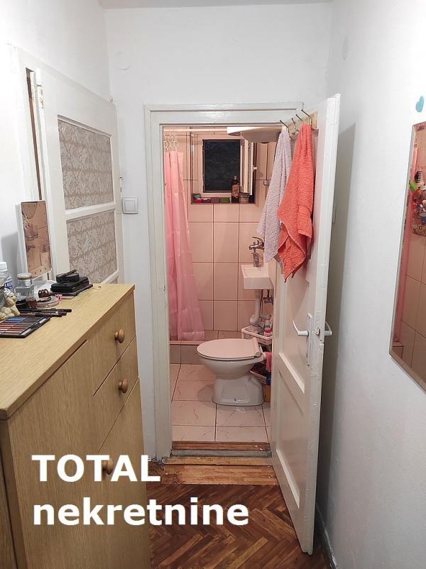 Slika 3 - Stan,NOVI SAD,SATELIT,kv: 33.00, € 82400, ID: 1096042