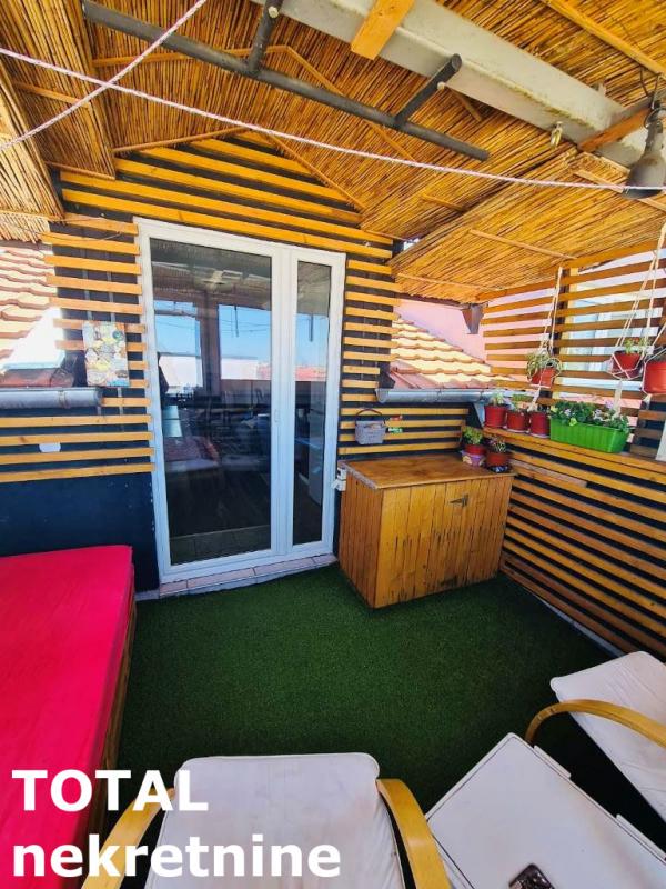 Slika 9 - Stan,NOVI SAD,ADICE,kv: 81.00, € 120000, ID: 1099625