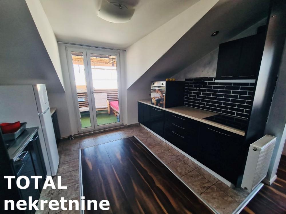 Slika 6 - Stan,NOVI SAD,ADICE,kv: 81.00, € 120000, ID: 1099625