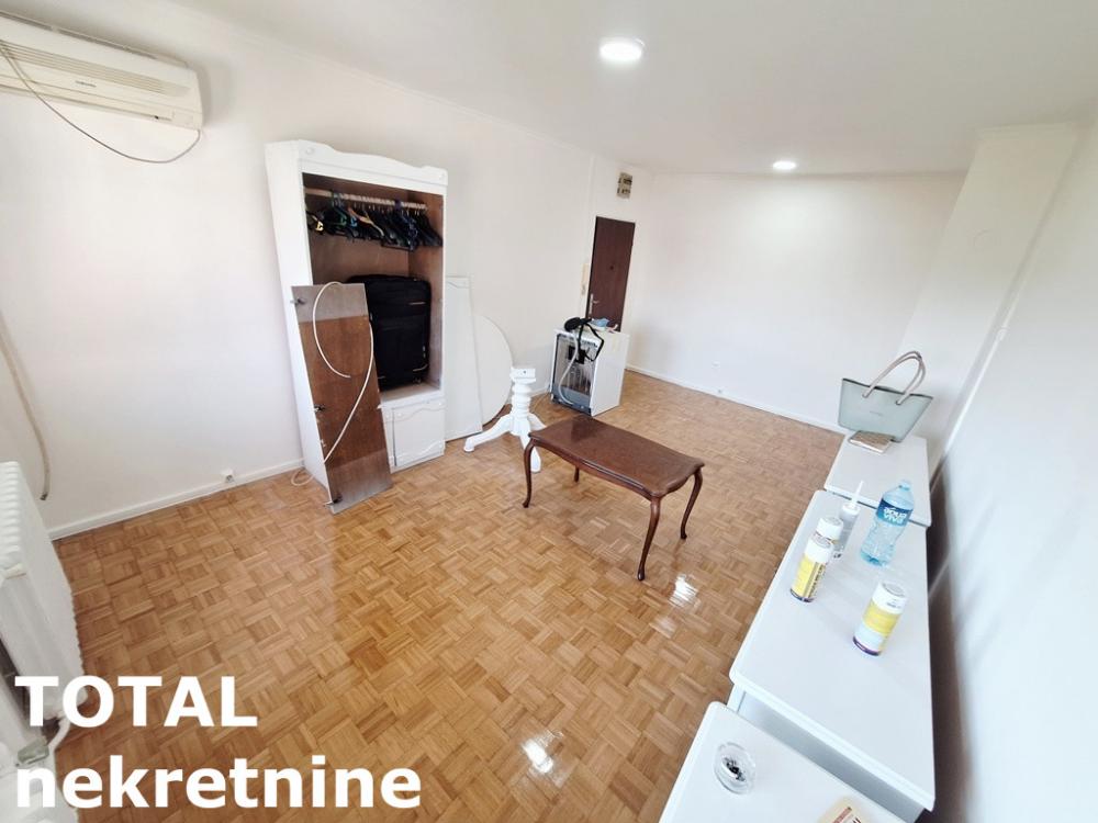 Slika 2 - Stan,NOVI SAD,SAJAM,kv: 65.00, € 150000, ID: 1100913