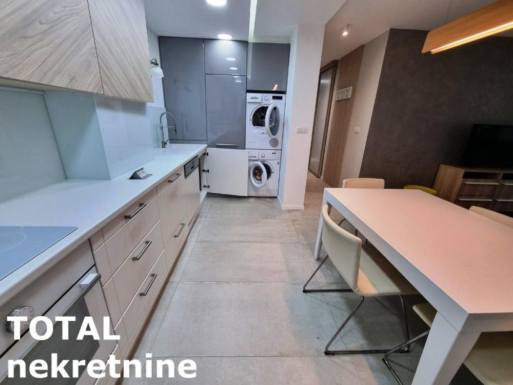 Slika 11 - Stan,NOVI SAD,LIMAN 1,kv: 56.00, € 190000, ID: 1097695