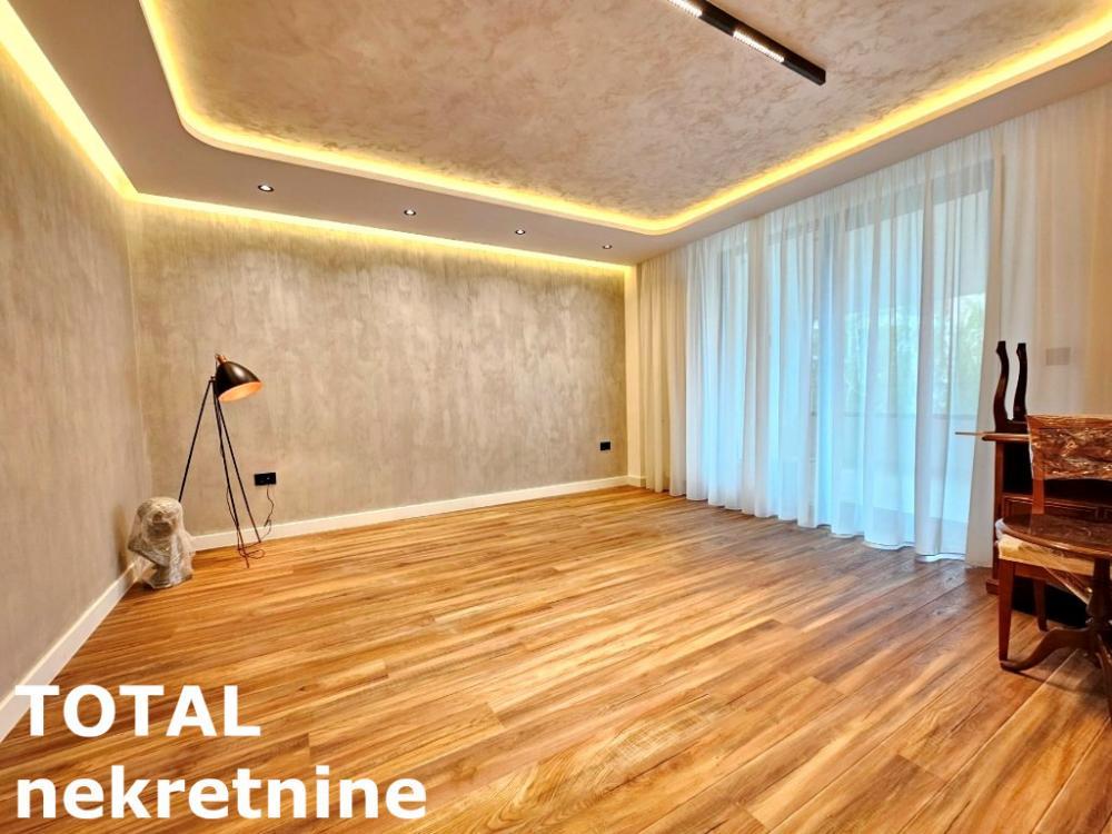 Glavna slika -Stan,NOVI SAD,CENTAR,kv: 119.00, € 321300, ID: 1100252