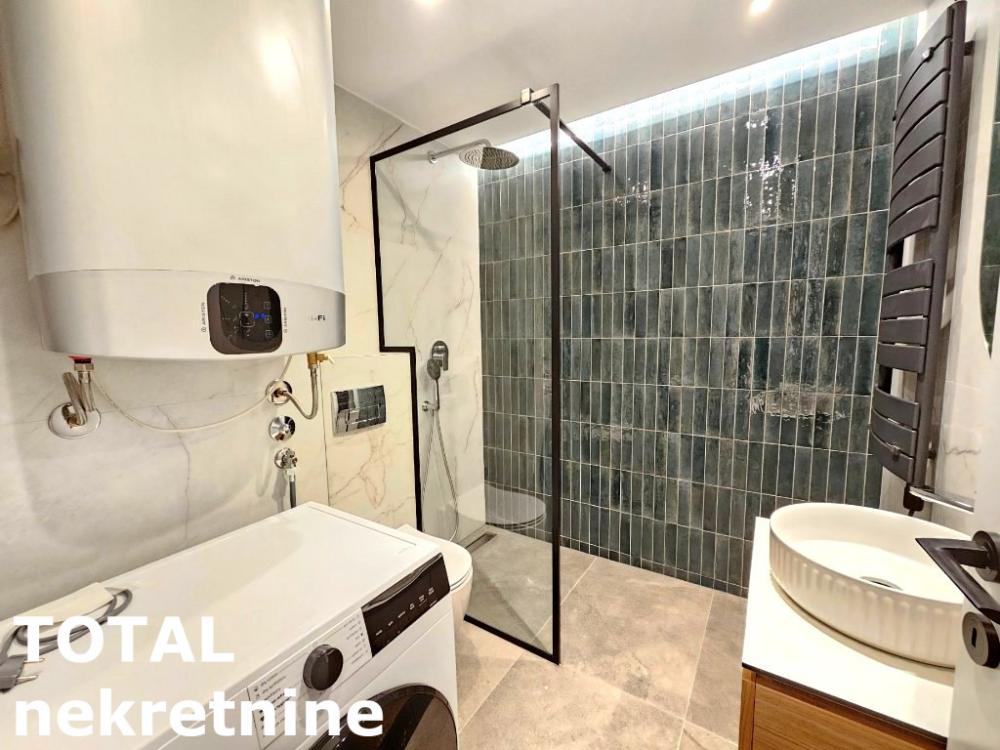 Slika 10 - Stan,NOVI SAD,CENTAR,kv: 119.00, € 321300, ID: 1100252