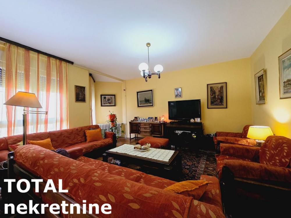 Slika 1 - Stan,NOVI SAD,CENTAR,kv: 86.00, € 329600, ID: 1099186