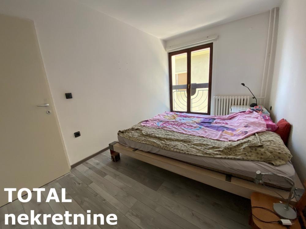 Slika 3 - Stan,NOVI SAD,CENTAR,kv: 102.00, € 247200, ID: 1100880