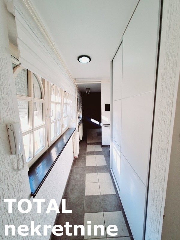 Slika 7 - Stan,NOVI SAD,CENTAR,kv: 103.00, € 200000, ID: 1099168