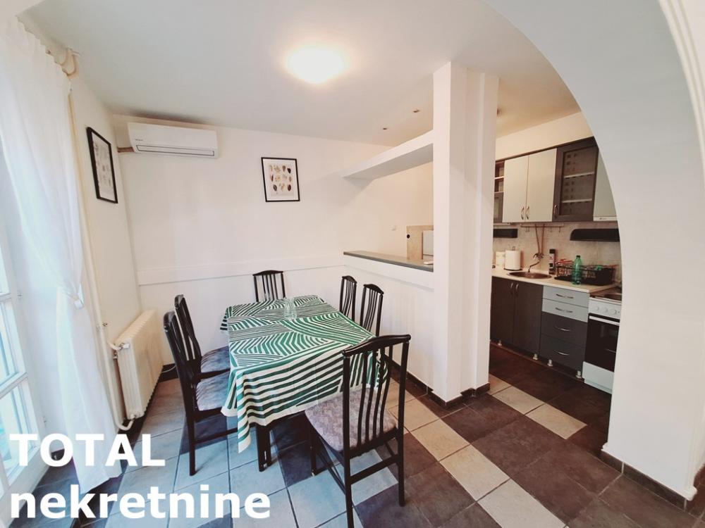 Slika 4 - Stan,NOVI SAD,CENTAR,kv: 103.00, € 200000, ID: 1099168