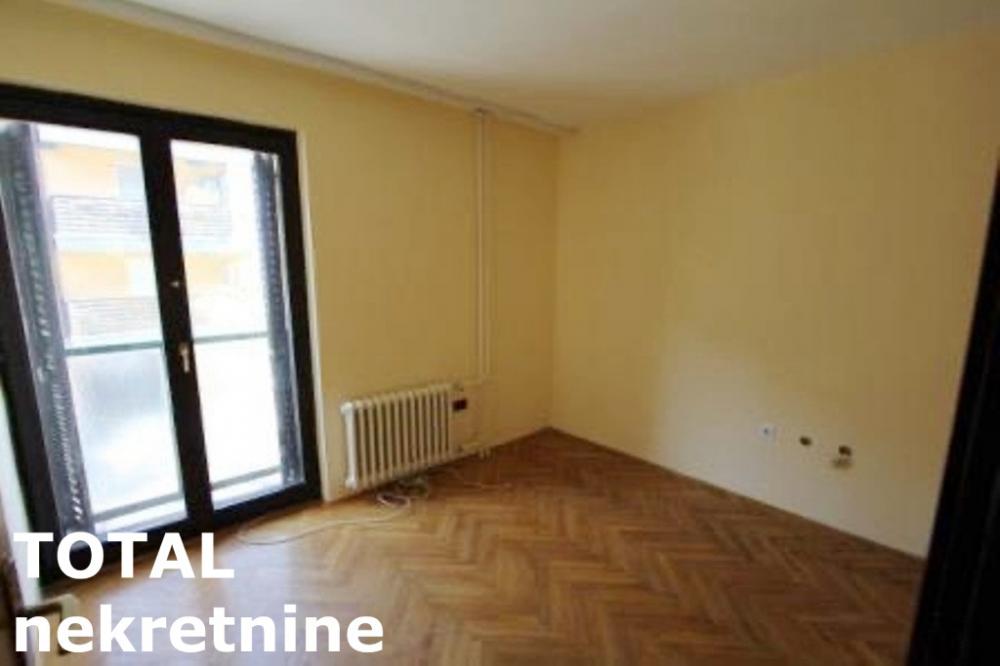 Slika 2 - Stan,NOVI SAD,CENTAR,kv: 99.00, € 215000, ID: 1099633