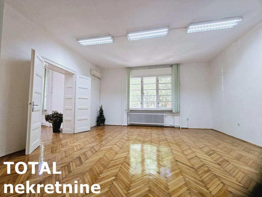 Slika 2 - Stan,NOVI SAD,CENTAR,kv: 107.00, € 260000, ID: 1098187