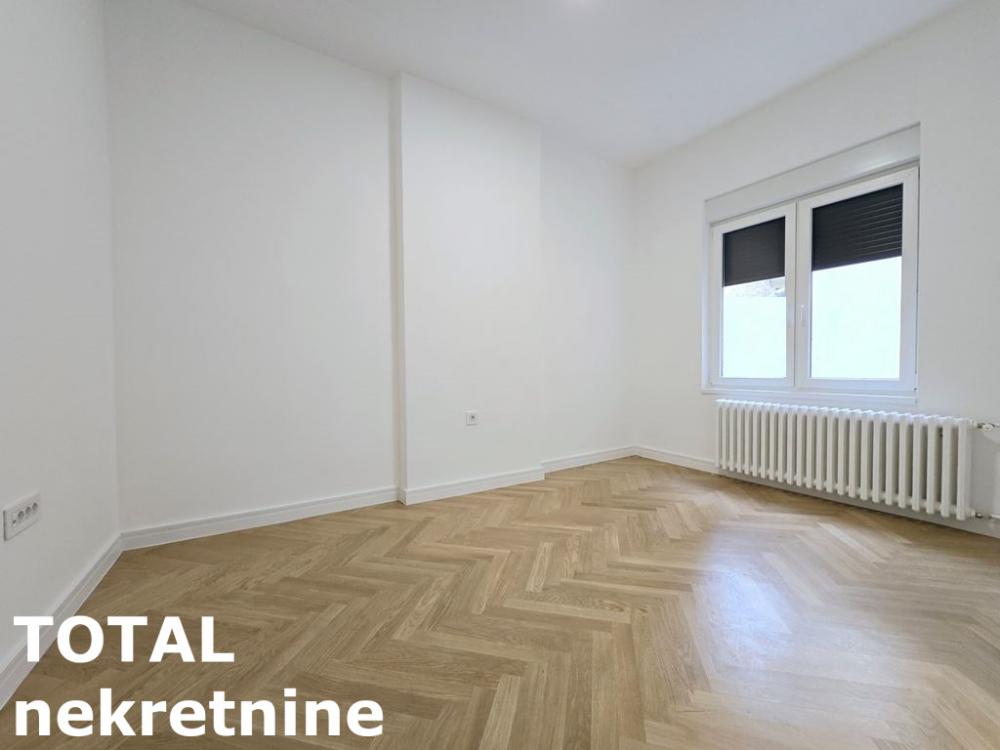 Slika 10 - Stan,NOVI SAD,CENTAR,kv: 112.00, € 392000, ID: 1100351