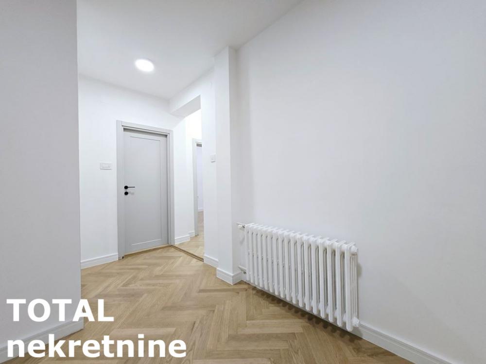 Slika 7 - Stan,NOVI SAD,CENTAR,kv: 112.00, € 392000, ID: 1100351