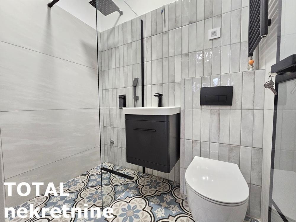 Slika 8 - Stan,NOVI SAD,CENTAR,kv: 85.00, € 297500, ID: 1100352