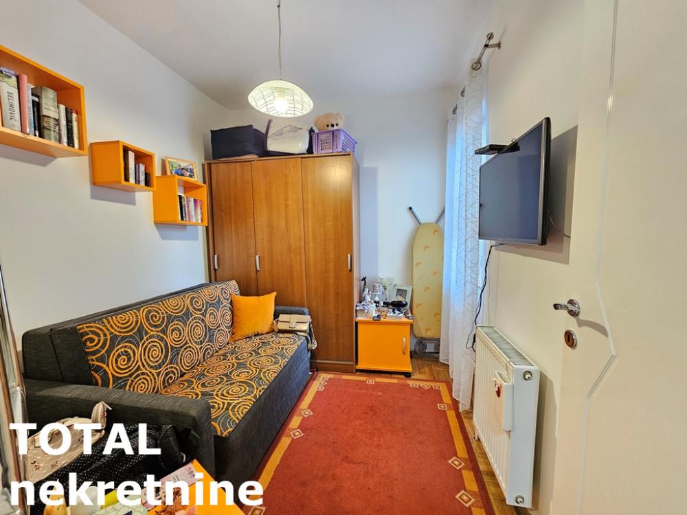 Slika 6 - Stan,NOVI SAD,CENTAR,kv: 41.00, € 115000, ID: 1100364