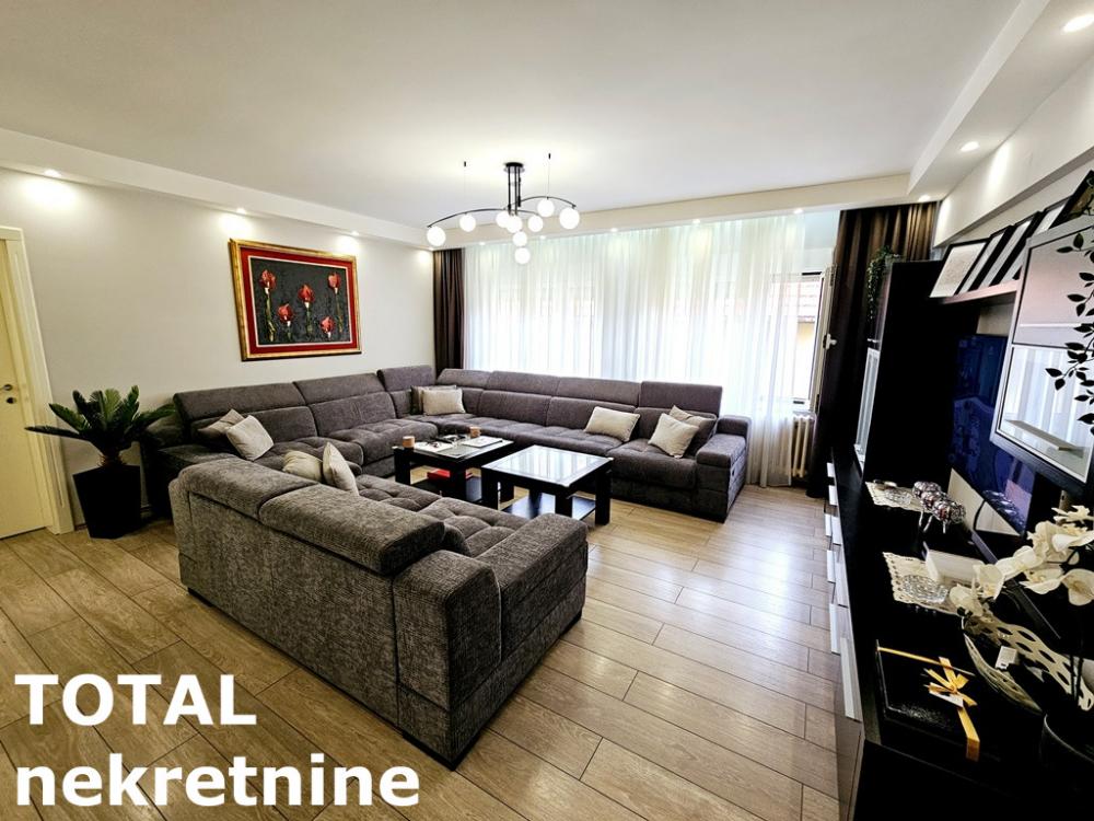 Slika 2 - Stan,NOVI SAD,CENTAR,kv: 105.00, € 319300, ID: 1100389