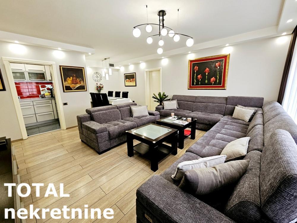 Slika 1 - Stan,NOVI SAD,CENTAR,kv: 105.00, € 319300, ID: 1100389