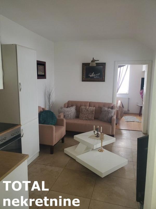 Slika 7 - Stan,NOVI SAD,BULEVAR,kv: 52.00, € 129800, ID: 1098346