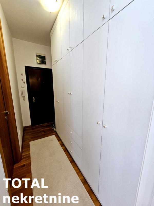 Slika 7 - Stan,NOVI SAD,GRBAVICA,kv: 34.00, € 128750, ID: 1100672