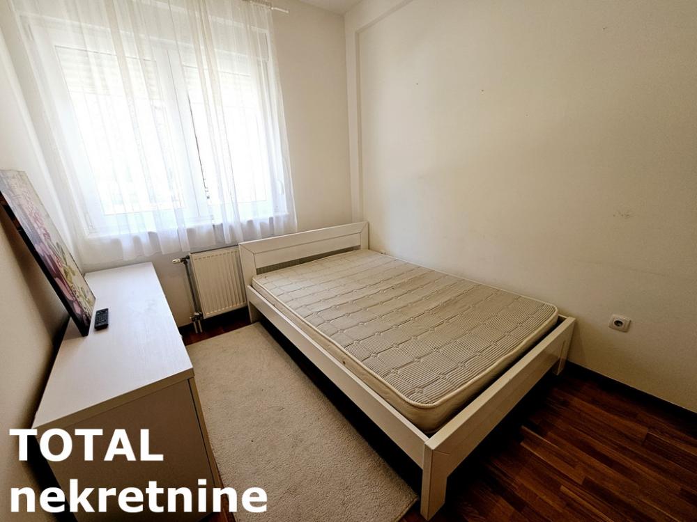 Slika 8 - Stan,NOVI SAD,GRBAVICA,kv: 34.00, € 128750, ID: 1100672