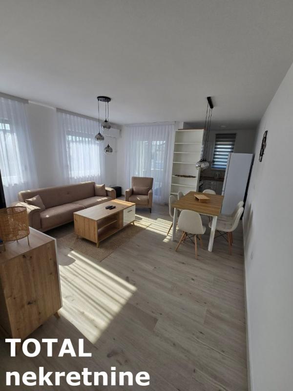 Slika 2 - Stan,NOVI SAD,ADICE,kv: 88.00, € 171000, ID: 1099560