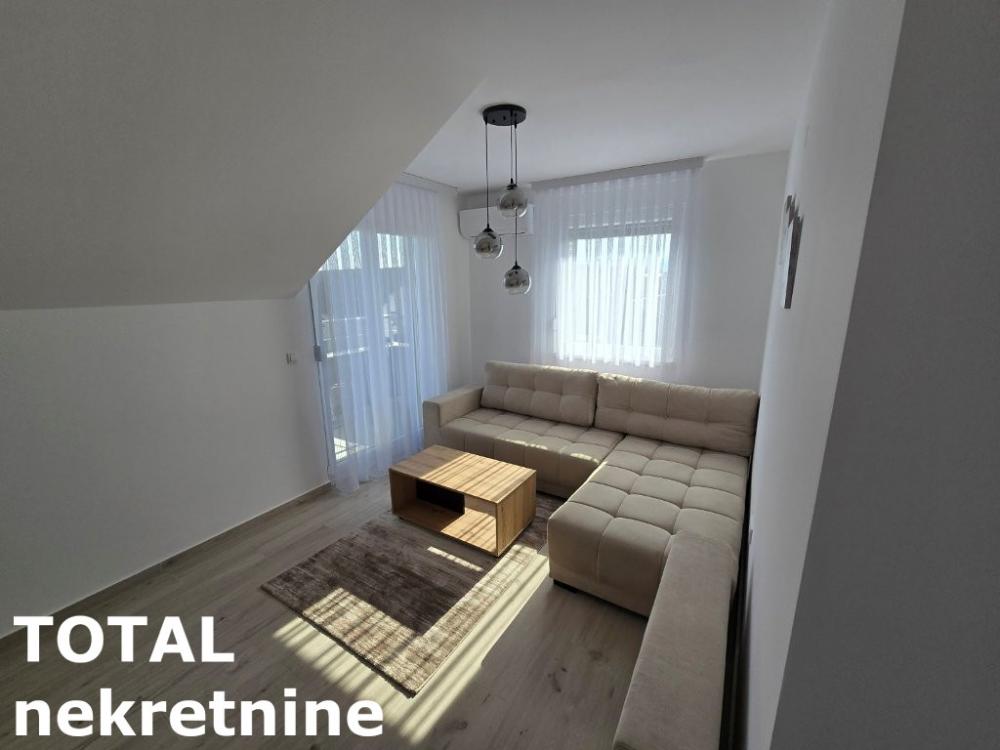 Slika 4 - Stan,NOVI SAD,ADICE,kv: 88.00, € 171000, ID: 1099560