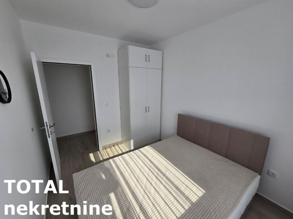 Slika 7 - Stan,NOVI SAD,ADICE,kv: 88.00, € 171000, ID: 1099560