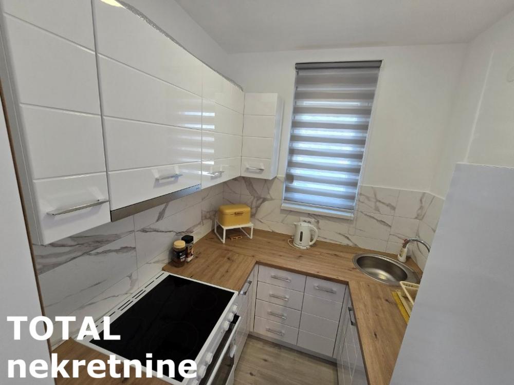 Slika 10 - Stan,NOVI SAD,ADICE,kv: 88.00, € 171000, ID: 1099560