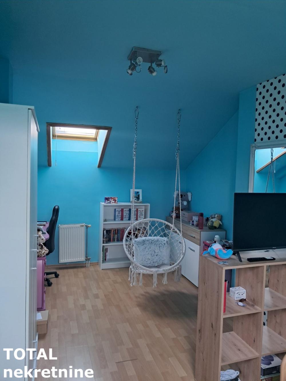 Slika 8 - Stan,NOVI SAD,GRBAVICA,kv: 81.00, € 180250, ID: 1100054