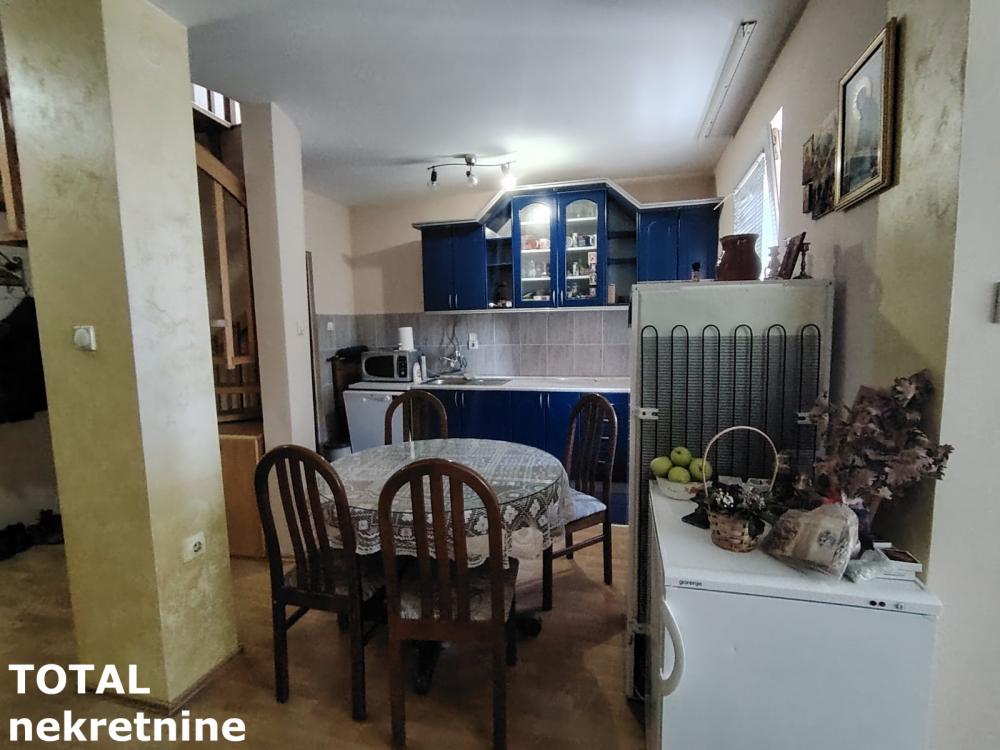 Slika 2 - Stan,NOVI SAD,GRBAVICA,kv: 81.00, € 180250, ID: 1100054