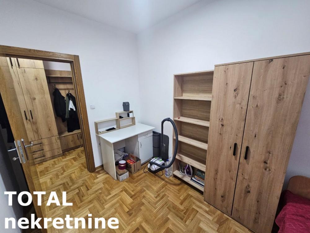 Slika 8 - Stan,NOVI SAD,ADICE,kv: 89.00, € 130000, ID: 1100519