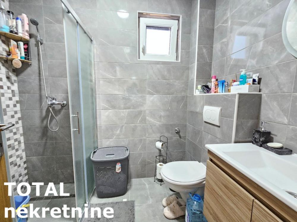 Slika 11 - Stan,NOVI SAD,ADICE,kv: 89.00, € 130000, ID: 1100519