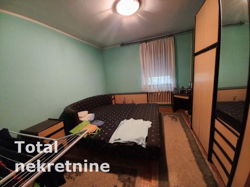 Slika 3 - Stan,PETROVARADIN,BLOK 8,kv: 63.00, € 110000, ID: 1093902