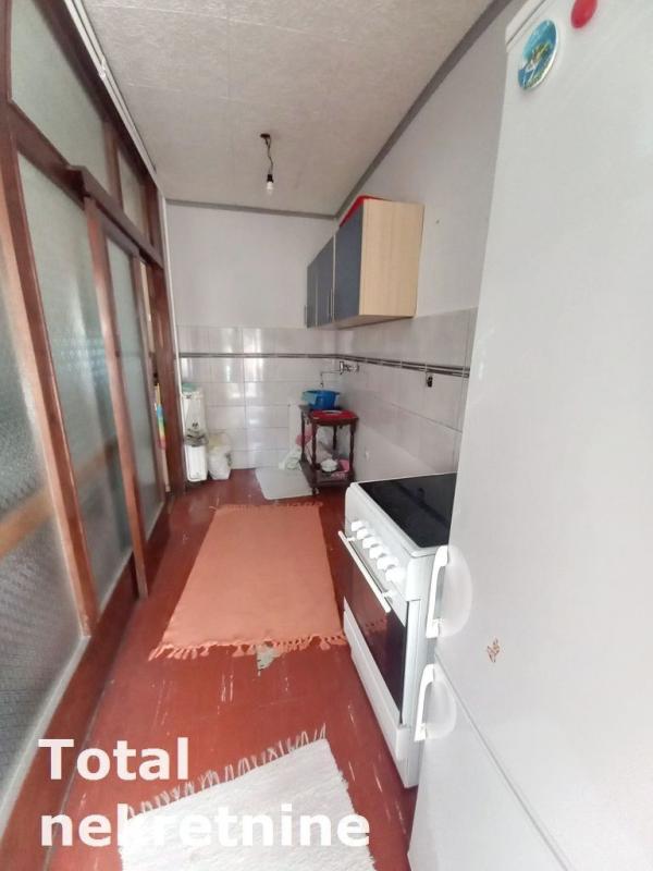 Slika 7 - Stan,PETROVARADIN,BLOK 8,kv: 63.00, € 110000, ID: 1093902