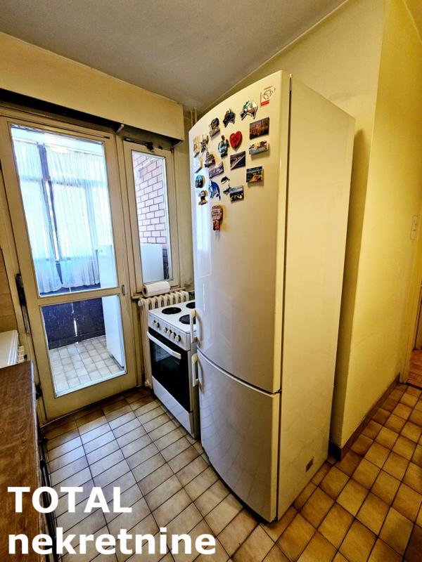 Slika 11 - Stan,NOVI SAD,BULEVAR,kv: 74.00, € 206000, ID: 1100904