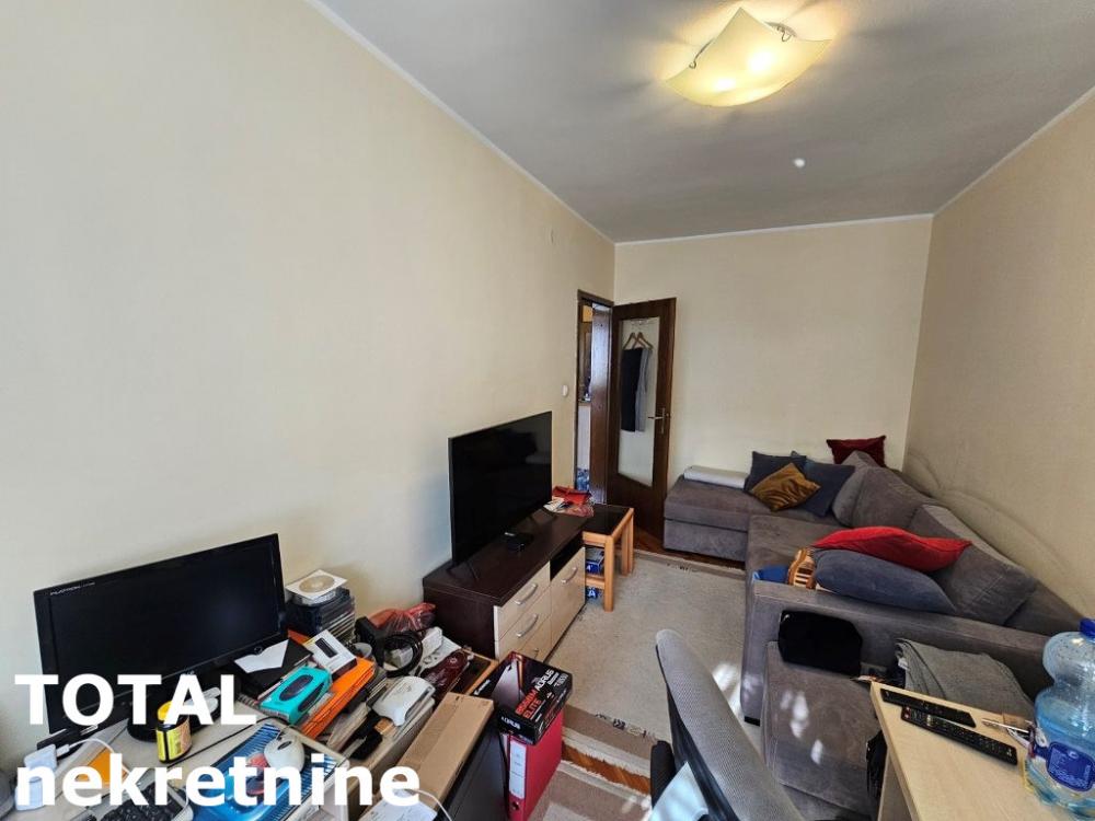 Slika 10 - Stan,NOVI SAD,TELEP,kv: 94.00, € 195000, ID: 1100079