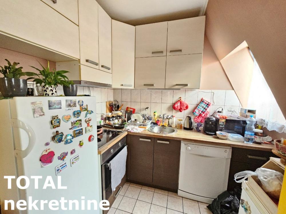 Slika 3 - Stan,NOVI SAD,GRBAVICA,kv: 49.00, € 120000, ID: 1100156