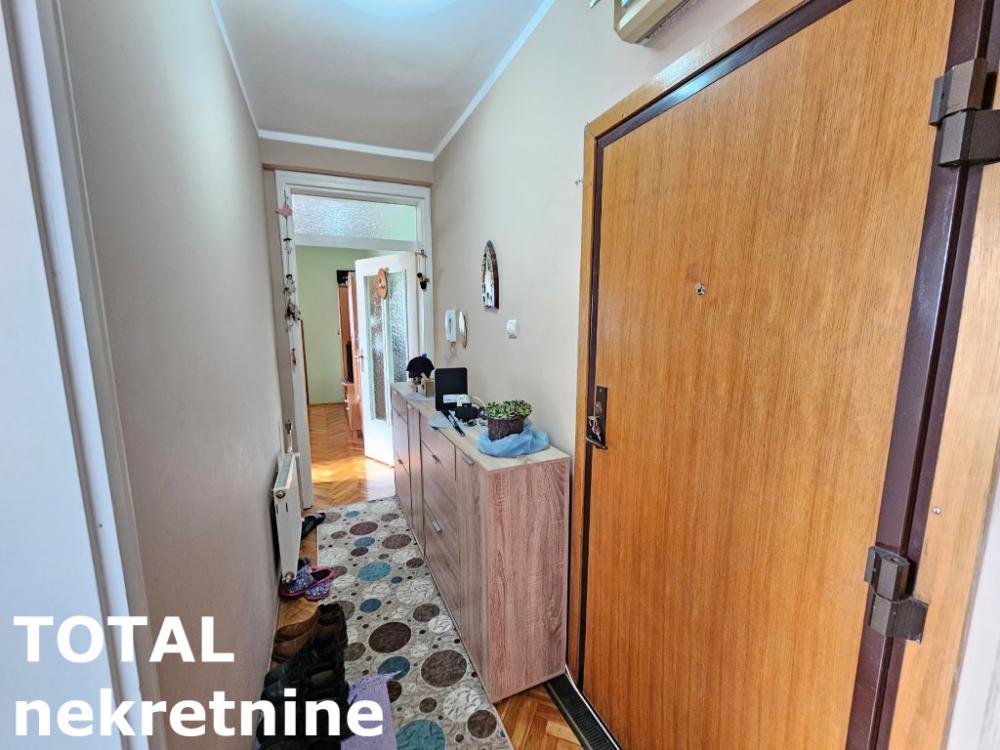 Slika 6 - Stan,NOVI SAD,GRBAVICA,kv: 49.00, € 120000, ID: 1100156