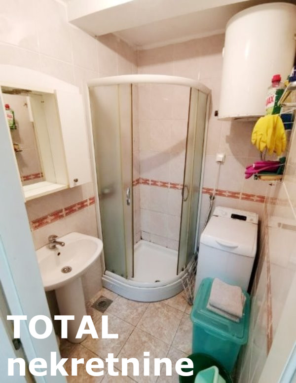 Slika 7 - Stan,NOVI SAD,GRBAVICA,kv: 46.00, € 85000, ID: 1100553